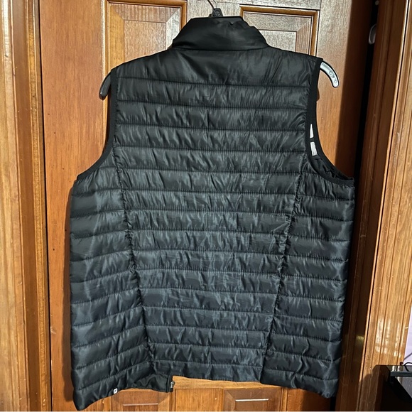 Fabletics vest - Picture 2 of 3